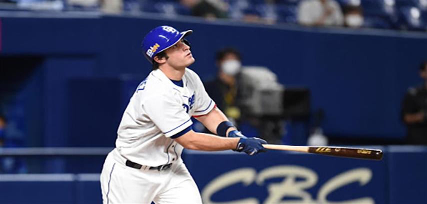 El pelotero Ariel José Martínez Camacho decidió ante Hanshin con su séptimo jonrón