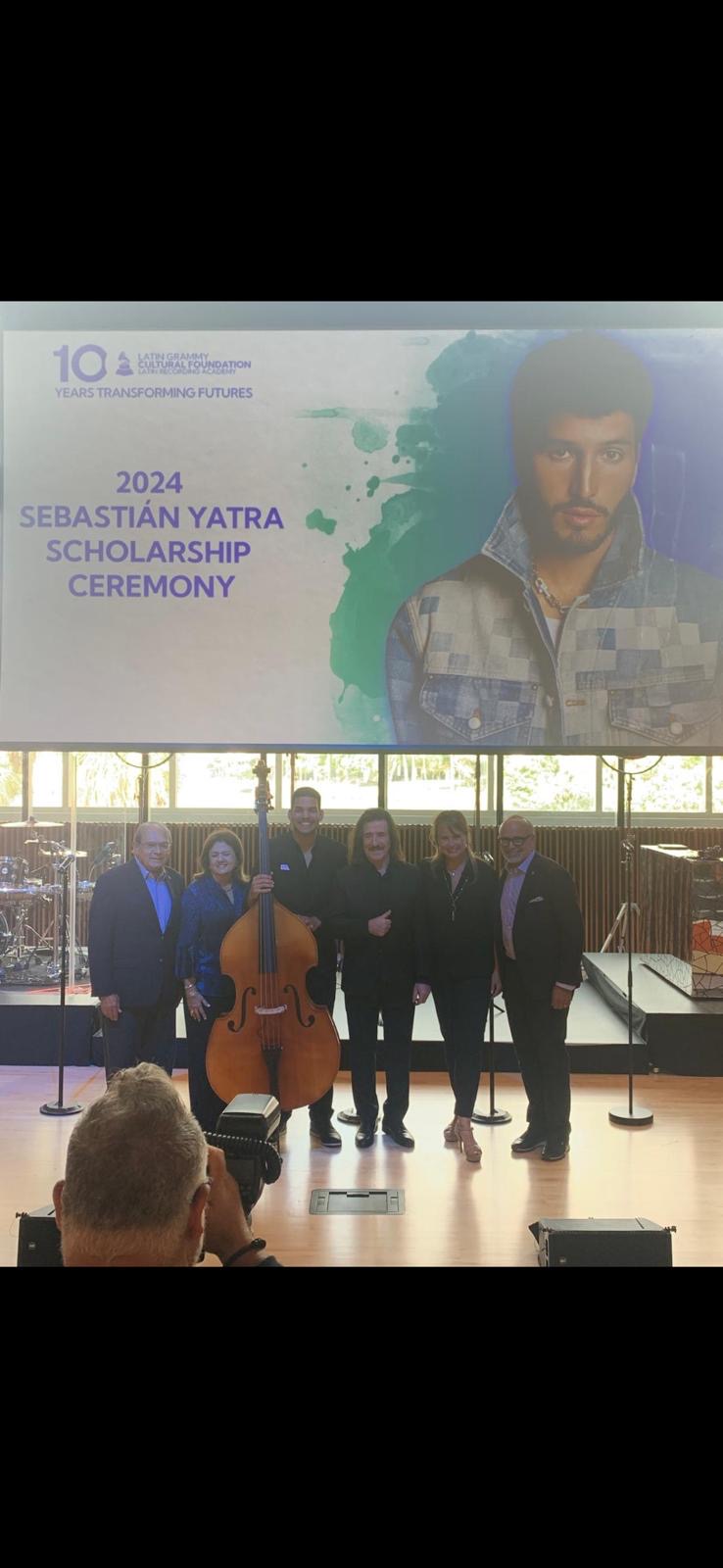 Mireya Blavia de Cisneros donates instruments for music education in Miami